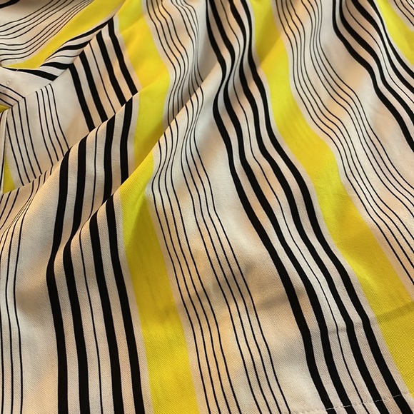 Off the shoulder top. - Picture 2 of 3